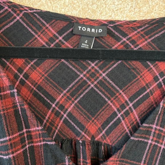 TORRID Plaid Babydoll Top Shirt Blouse Size 4X Crinkle Flannel Stretch Plus Size - Picture 6 of 7